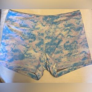 IAB 3-Inch No Ride Cloud Print Athletic Shorts